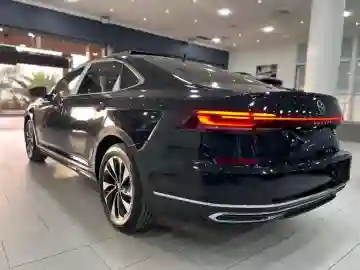 Volkswagen Passat 2024 Life Plus - Vue 7