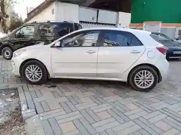 Kia Rio 2020 LX - Vue 3