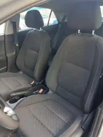 Kia Rio 2020 LX - Vue 5