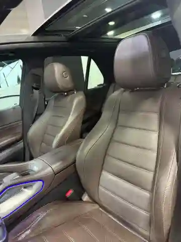 Mercedes GLE 300d 2023 KIT 63 - Vue 12