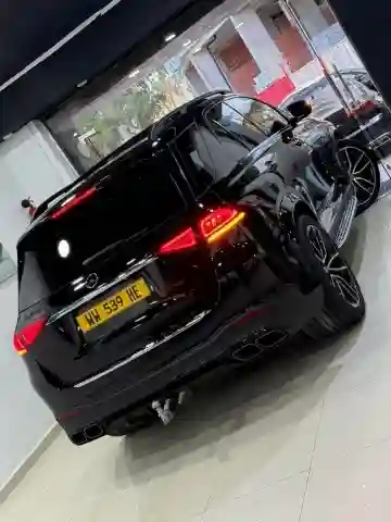 Mercedes GLE 300d 2023 KIT 63 - Vue 17