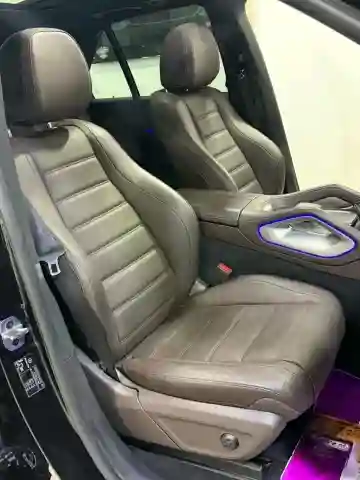 Mercedes GLE 300d 2023 KIT 63 - Vue 8