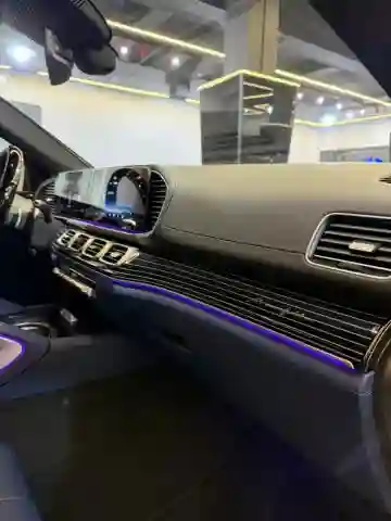 Mercedes GLE 300d 2025 4 Matic Signature Manufactur - Vue 9
