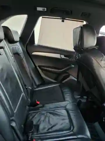 Audi Q5 2010 S Line - Vue 5