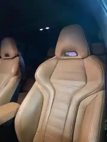 BMW Série 3 2024 M Sport - Vue 14