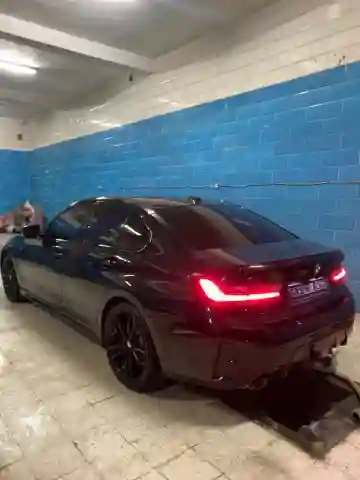 BMW Série 3 2024 M Sport - Vue 18