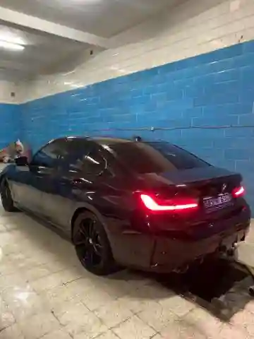 BMW Série 3 2024 M Sport - Vue 7