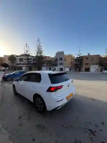 Volkswagen Golf 8 2021 Active - Vue 14