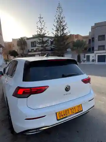 Volkswagen Golf 8 2021 Active - Vue 17