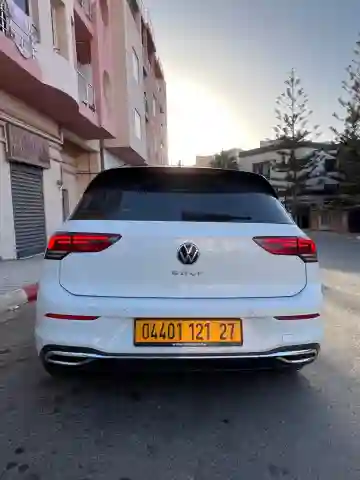Volkswagen Golf 8 2021 Active - Vue 8