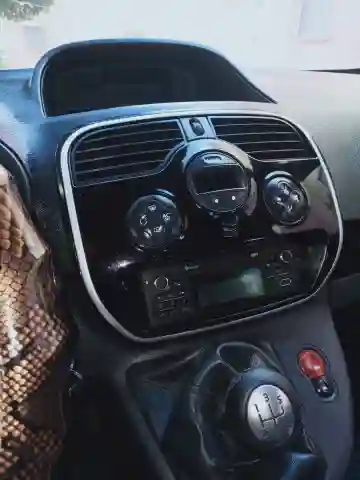 Renault Kangoo 2015 Privilège Plus - Vue 11