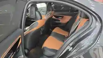 Mersedace C220d 2024 AMG - Vue 18