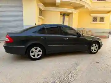 Mercedes Classe E 2003 Avantgarde - Vue 1