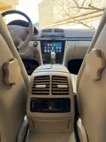 Mercedes Classe E 2003 Avantgarde - Vue 4