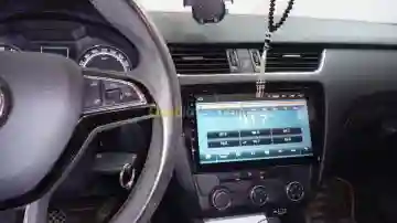 Autoradio Tout Véhicule Et Accessoires - Vue 6