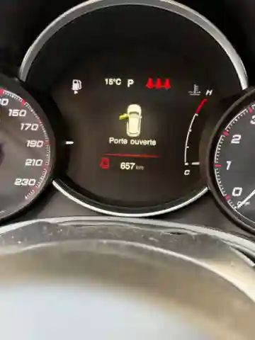 Fiat 500x 2025 Club - Vue 8