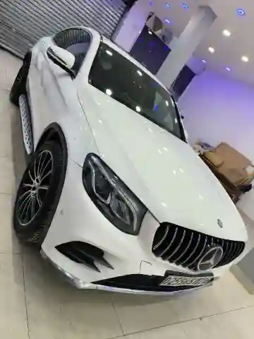Mercedes GLC 2017 GLC - Vue 2