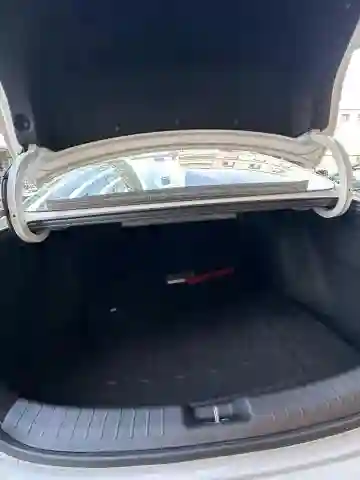 Kia K3 2025 Confort - Vue 5
