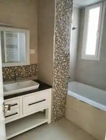 Location Niveau De Villa F4 Alger Dely Brahim - Vue 9