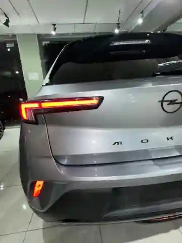 Opel Mokka 2023 GS Line - Vue 12