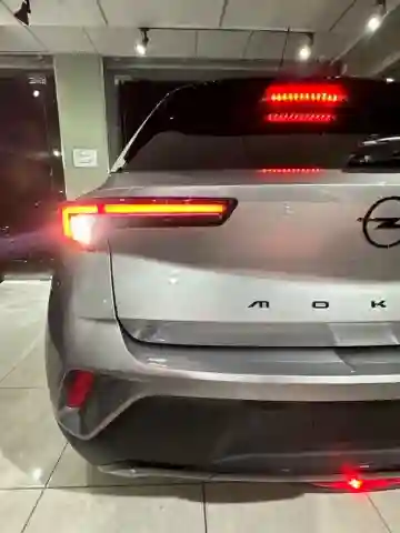 Opel Mokka 2023 GS Line - Vue 4