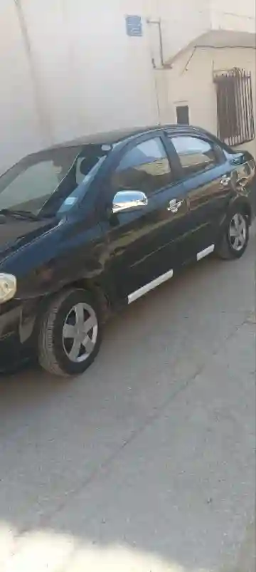 Chevrolet Aveo 4 Portes 2010 - Vue 5