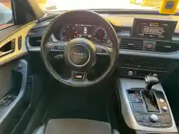 Audi A6 2012 S-line - Vue 11