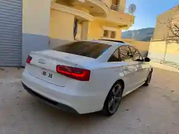 Audi A6 2012 S-line - Vue 5