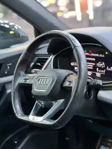 Audi Q5 2023 S_ Line - Vue 14