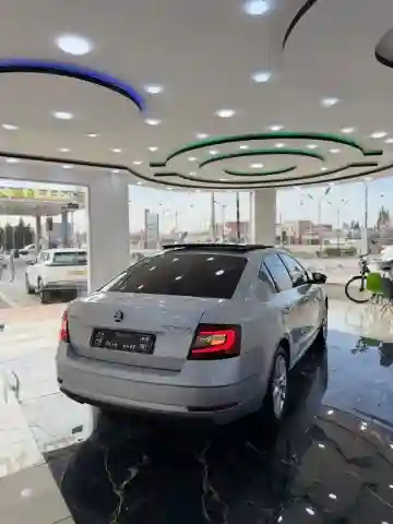 Skoda Octavia 2019 Clever - Vue 11