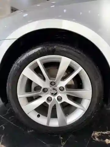 Skoda Octavia 2019 Clever - Vue 14
