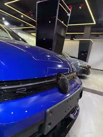 Volkswagen Golf 8 2025 R - Vue 18