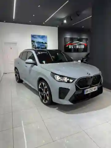 BMW X2 2025 Pack M - Vue 18