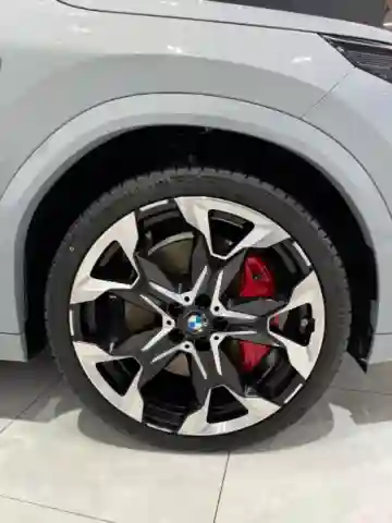 BMW X2 2025 Pack M - Vue 8