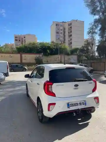 Kia Picanto 2018 Gt-line - Vue 10