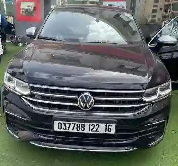 Volkswagen Tiguan 2022 R Line - Vue 17