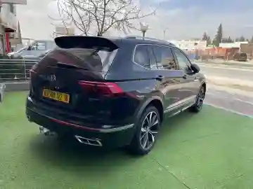 Volkswagen Tiguan 2022 R Line - Vue 5