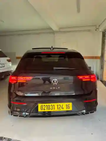 Volkswagen Golf 8 2024 R-line - Vue 1