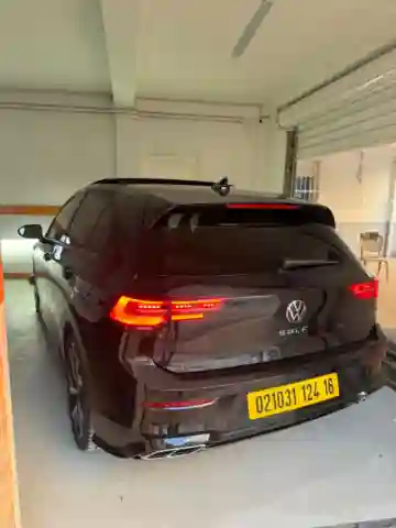 Volkswagen Golf 8 2024 R-line - Vue 12