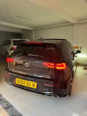 Volkswagen Golf 8 2024 R-line - Vue 7