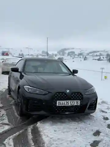 BMW Serie 4 2023 - Vue 16