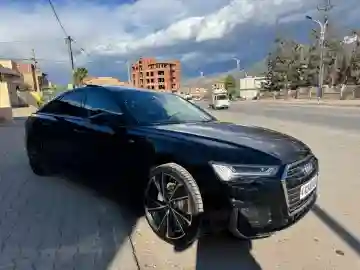 Audi A6 2023 S Line - Vue 17