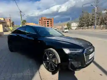 Audi A6 2023 S Line - Vue 18