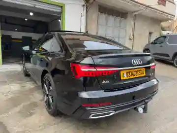 Audi A6 2023 S Line - Vue 6