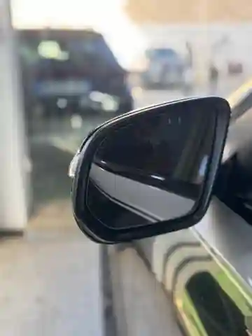Mercedes Gle 2023 300d - Vue 3