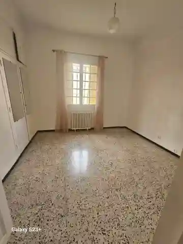 Location Niveau De Villa F5 Alger Dely Brahim - Vue 2
