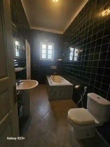 Location Niveau De Villa F5 Alger Dely Brahim - Vue 4