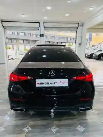 Mercedes Classe C 2022 220 AMG Line - Vue 10