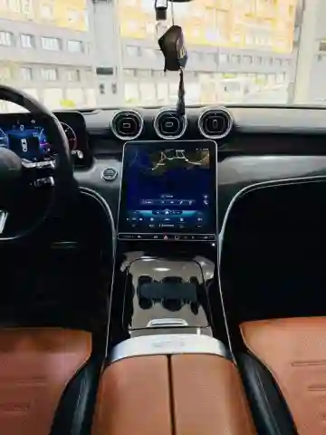 Mercedes Classe C 2022 220 AMG Line - Vue 15