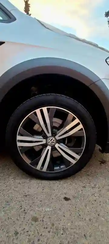 Volkswagen Caddy 2019 Alltrack - Vue 9